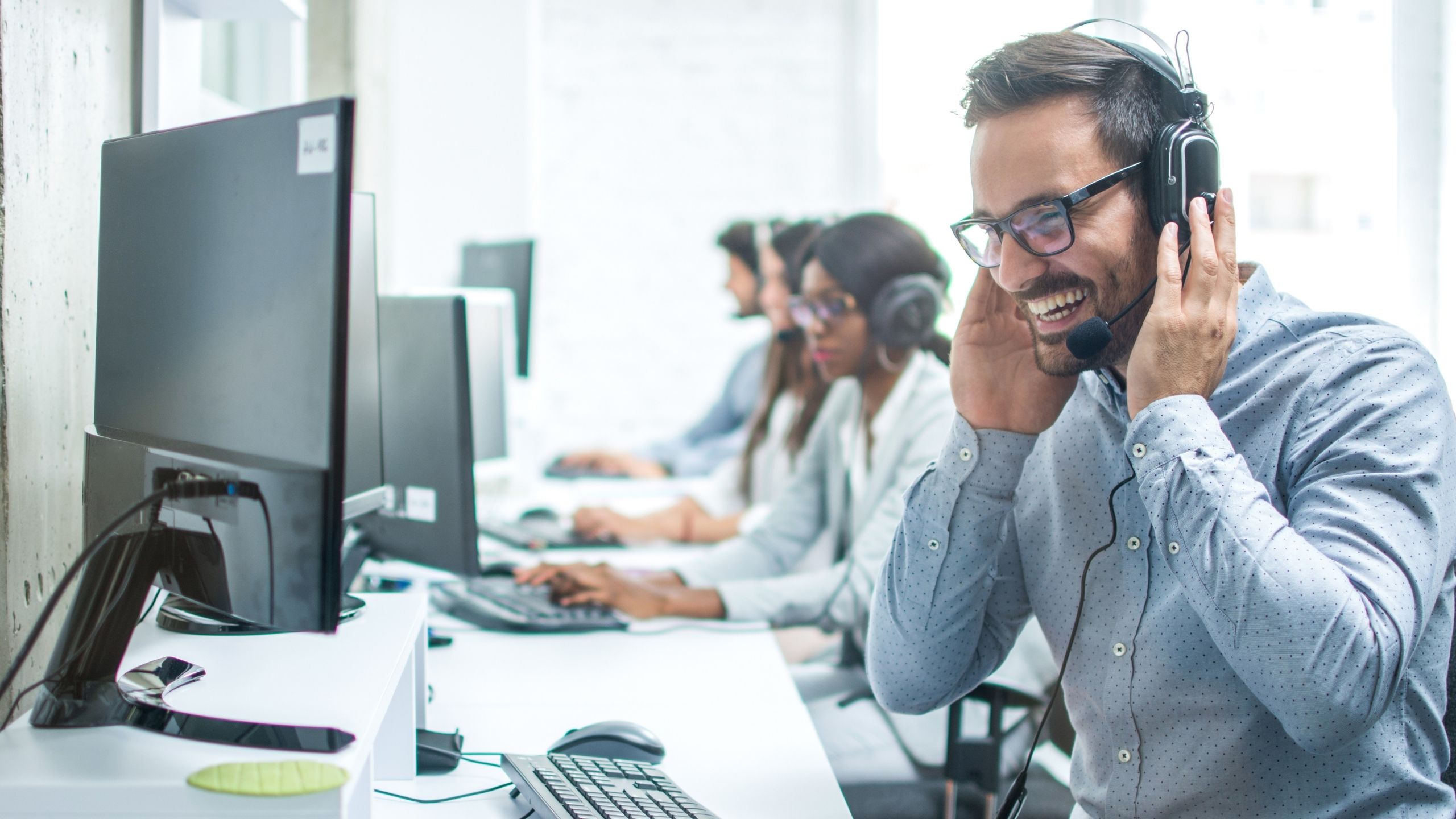 Hiring The Best Call Center Employees SHL